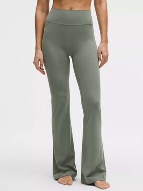 Lululemon Nulu High -Rise Flare Leg Pant Yoga Pants in Light Green Size 4